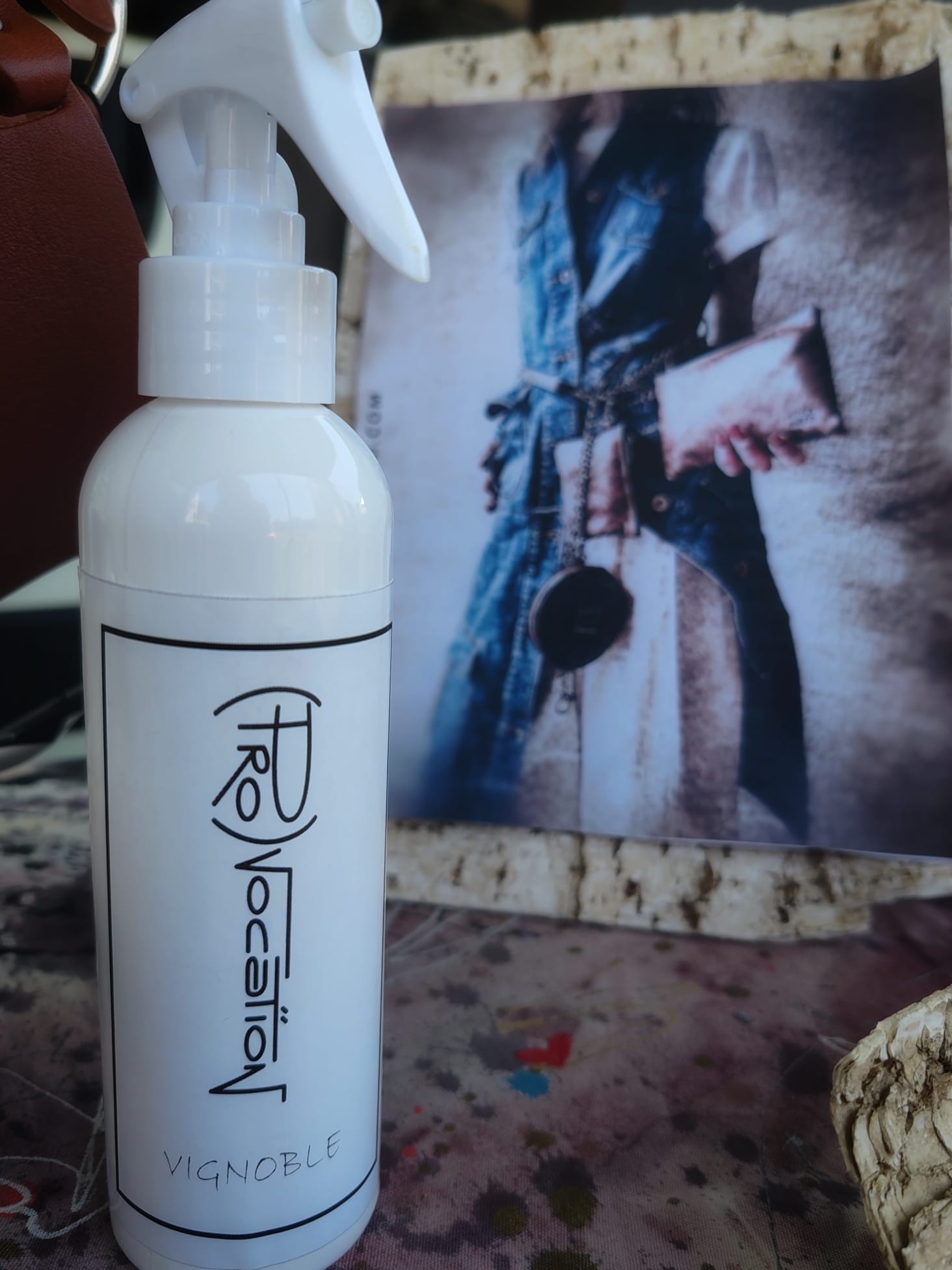 SPRAY TESSUTI E ROOM -PROVOCATION MILANO- - immagine 2